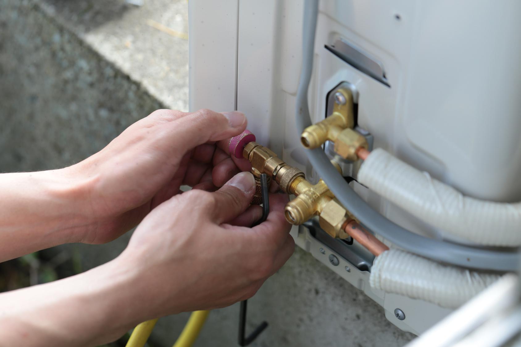dépannage en ugence système de climatisation centralisés coût Moissy-Cramayel